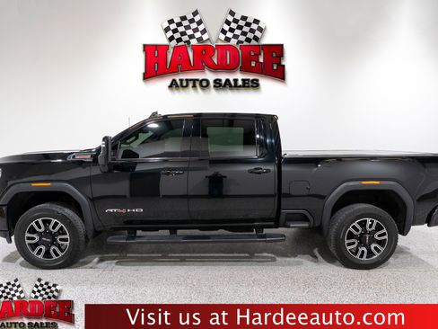 Used 2023 GMC Sierra 2500 AT4 image 1