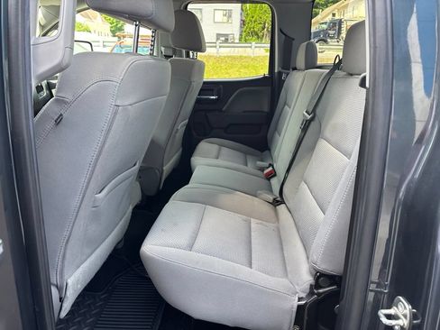 Used 2019 Chevrolet Silverado 2500 W/T w/ Snow Plow Prep Package AWD/4WD image 22