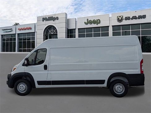 New 2025 RAM ProMaster 2500 w/ Convenience Group image 7