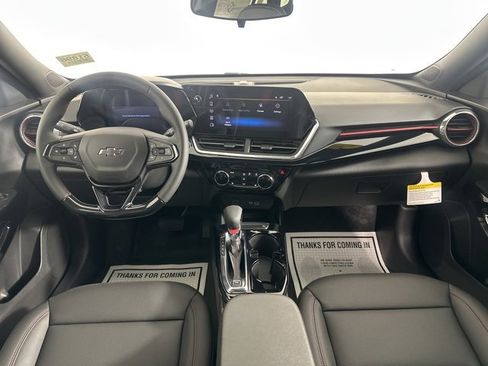 New 2026 Chevrolet Trax RS w/ Sunroof Package image 17