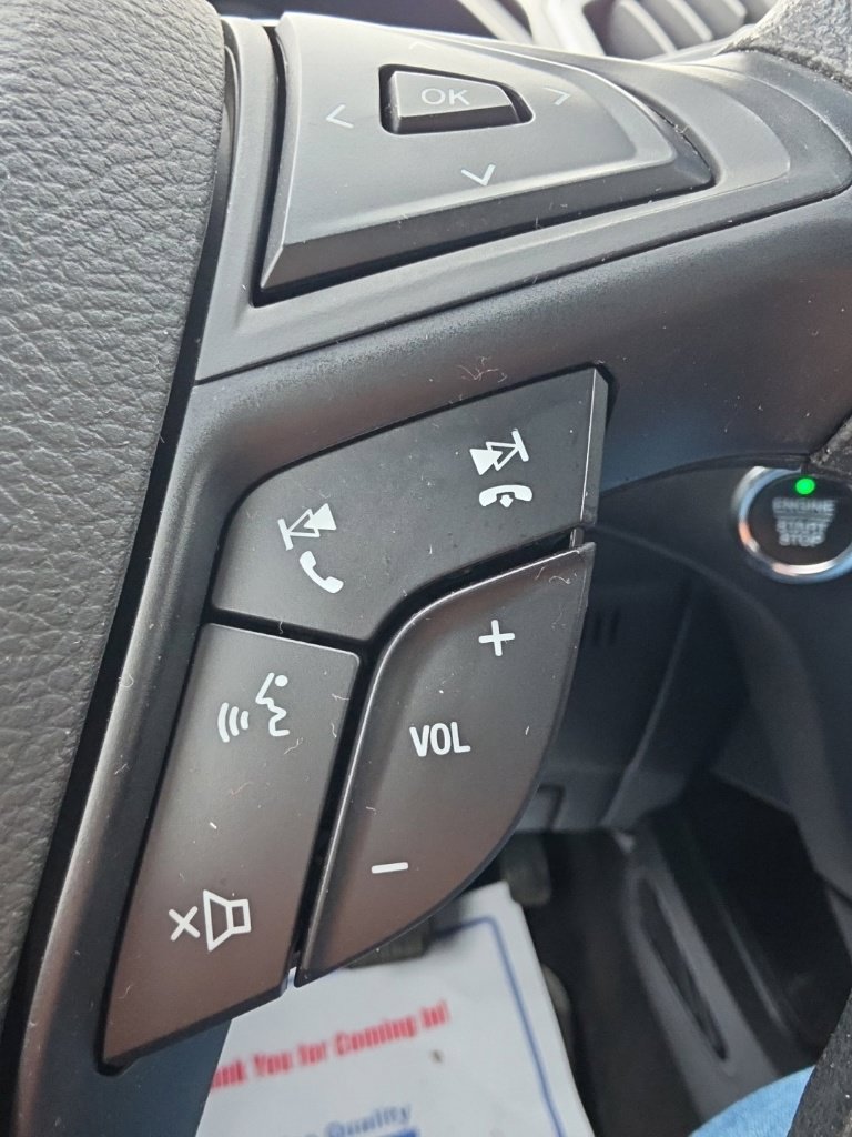 Used 2018 Ford Edge SE AWD/4WD image 16