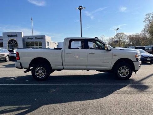Used 2024 RAM 2500 Laramie AWD/4WD image 7
