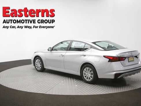 Used 2023 Nissan Altima 2.5 S FWD image 62