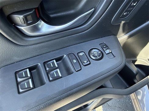 Certified 2025 Honda Pilot EX-L image 11