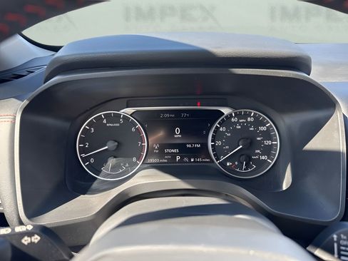 Used 2025 Nissan Rogue SV image 22