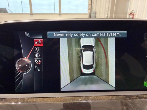 Used 2016 BMW 650i Gran Coupe xDrive image 39