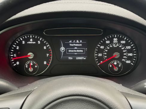 Used 2016 Kia Sorento EX image 24