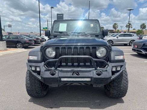 Used 2021 Jeep Wrangler Unlimited Sport AWD/4WD image 2
