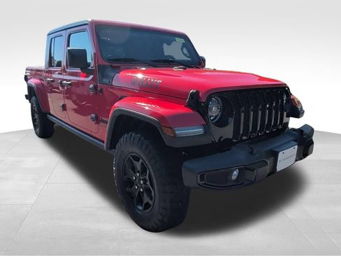 Used 2022 Jeep Gladiator Sport AWD/4WD image 7