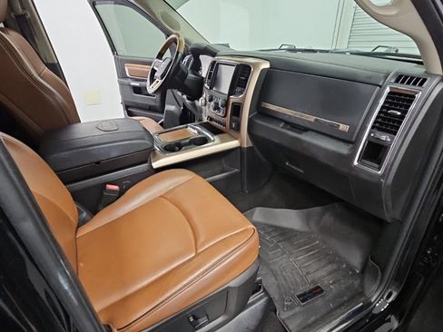 Used 2016 RAM 1500 Laramie Longhorn w/ Convenience Group AWD/4WD image 42