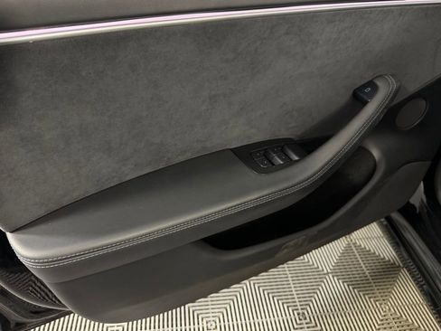 Used 2024 Tesla Model 3 Performance image 24