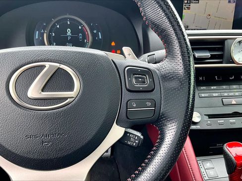 Used 2016 Lexus RC 200t image 25