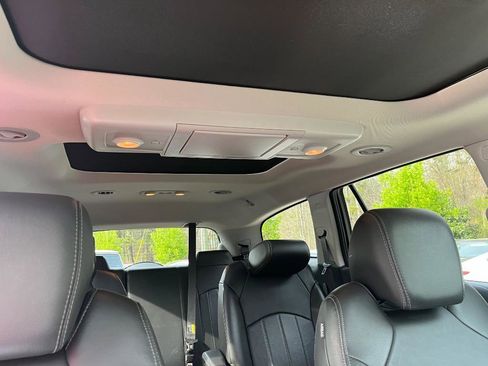 Used 2016 Buick Enclave Premium w/ Experience Buick Package image 42