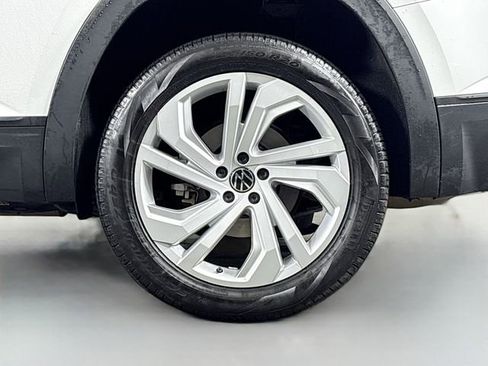 Used 2022 Volkswagen Atlas SE image 32