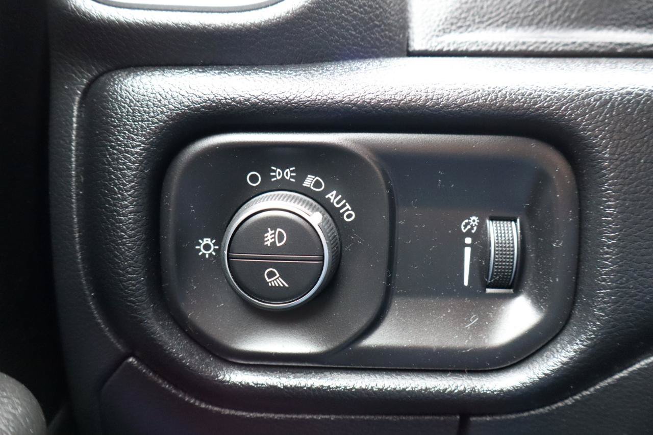 Used 2022 RAM 1500 Big Horn RWD image 23