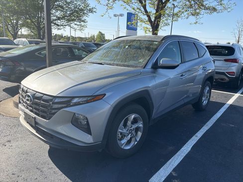 Used 2024 Hyundai Tucson SEL image 3