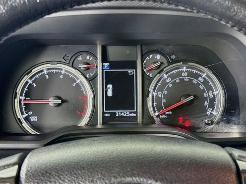 Certified 2023 Toyota 4Runner TRD Off-Road Premium w/ Moonroof Package AWD/4WD image 14