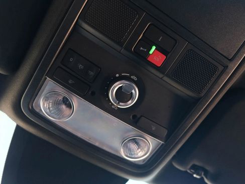 Used 2022 Volkswagen Passat 2.0T R-Line image 35