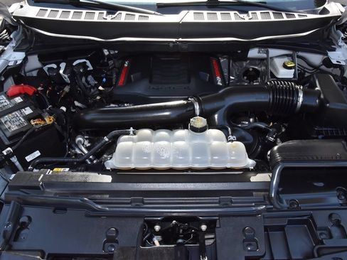 Used 2025 Ford F150 Raptor AWD/4WD image 41