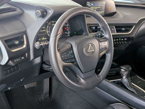 Used 2020 Lexus UX 200 w/ Accessory Package FWD image 14