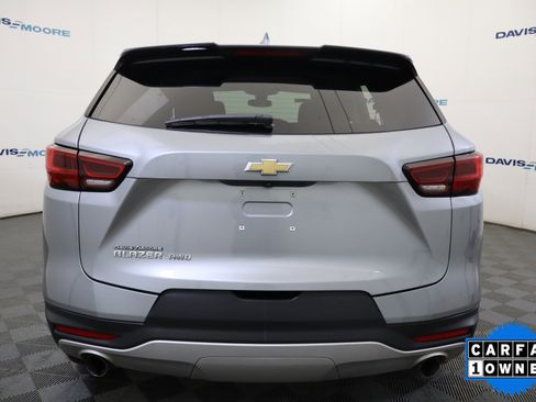 Used 2025 Chevrolet Blazer LT image 7