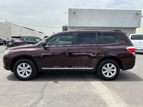 Used 2013 Toyota Highlander SE AWD/4WD image 6