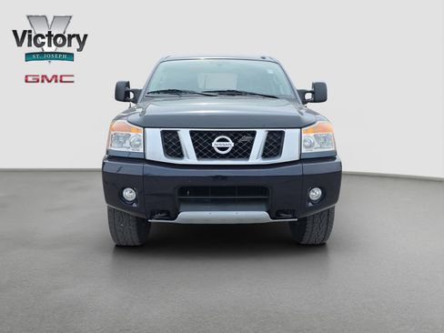 Used 2015 Nissan Titan PRO-4X image 2