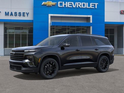 New 2026 Chevrolet Traverse LT w/ Enhanced Driving Package FWD image 2