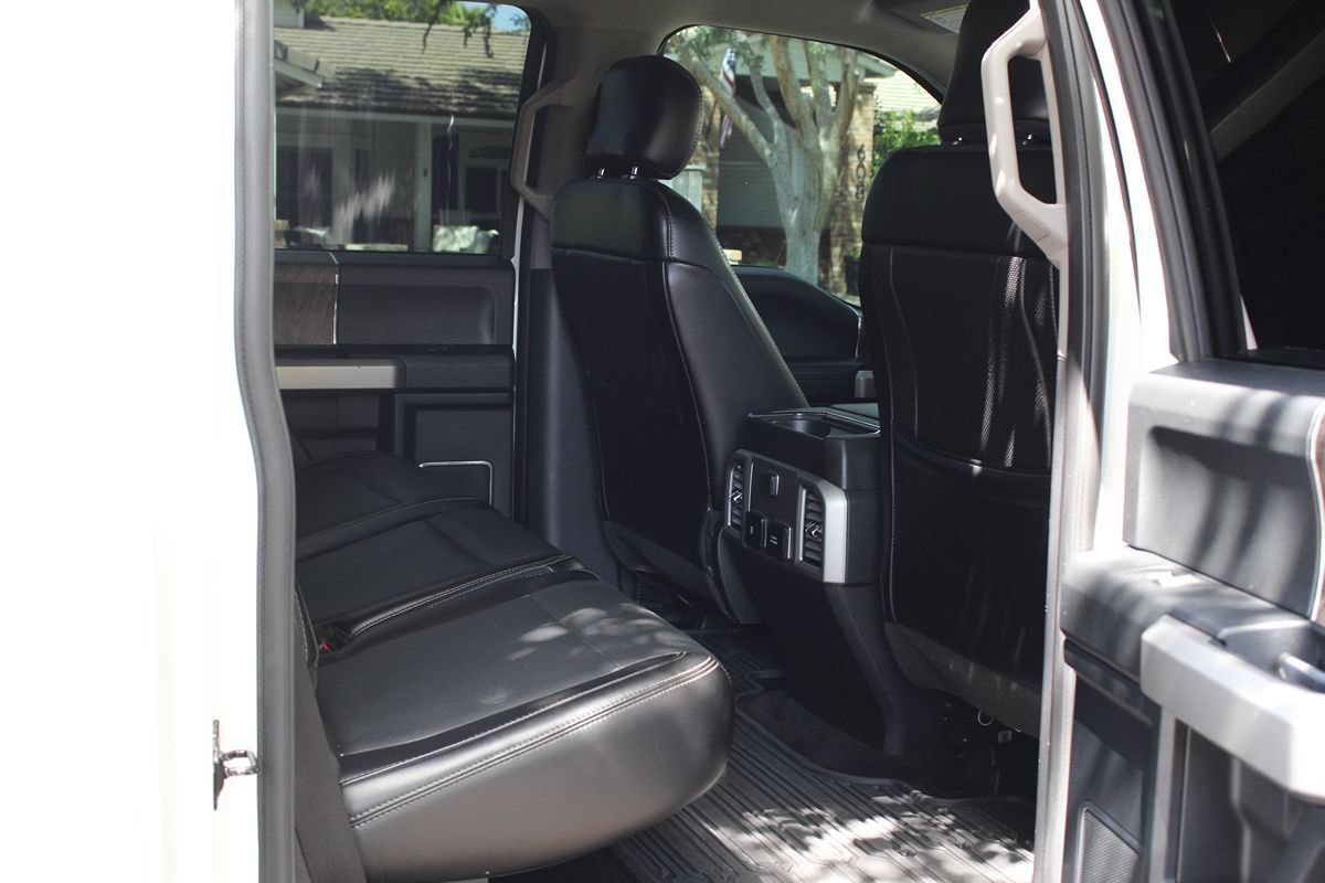 Used 2017 Ford F250 Lariat w/ Lariat Value Package AWD/4WD image 16