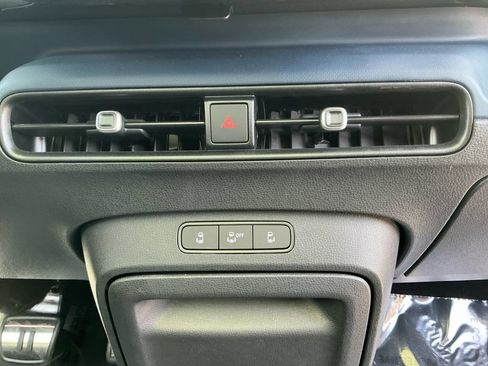 New 2025 Volkswagen ID. Buzz Pro S Plus AWD/4WD image 23