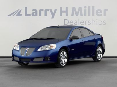 Used 2009 Pontiac G6 w/ Sport Package 2