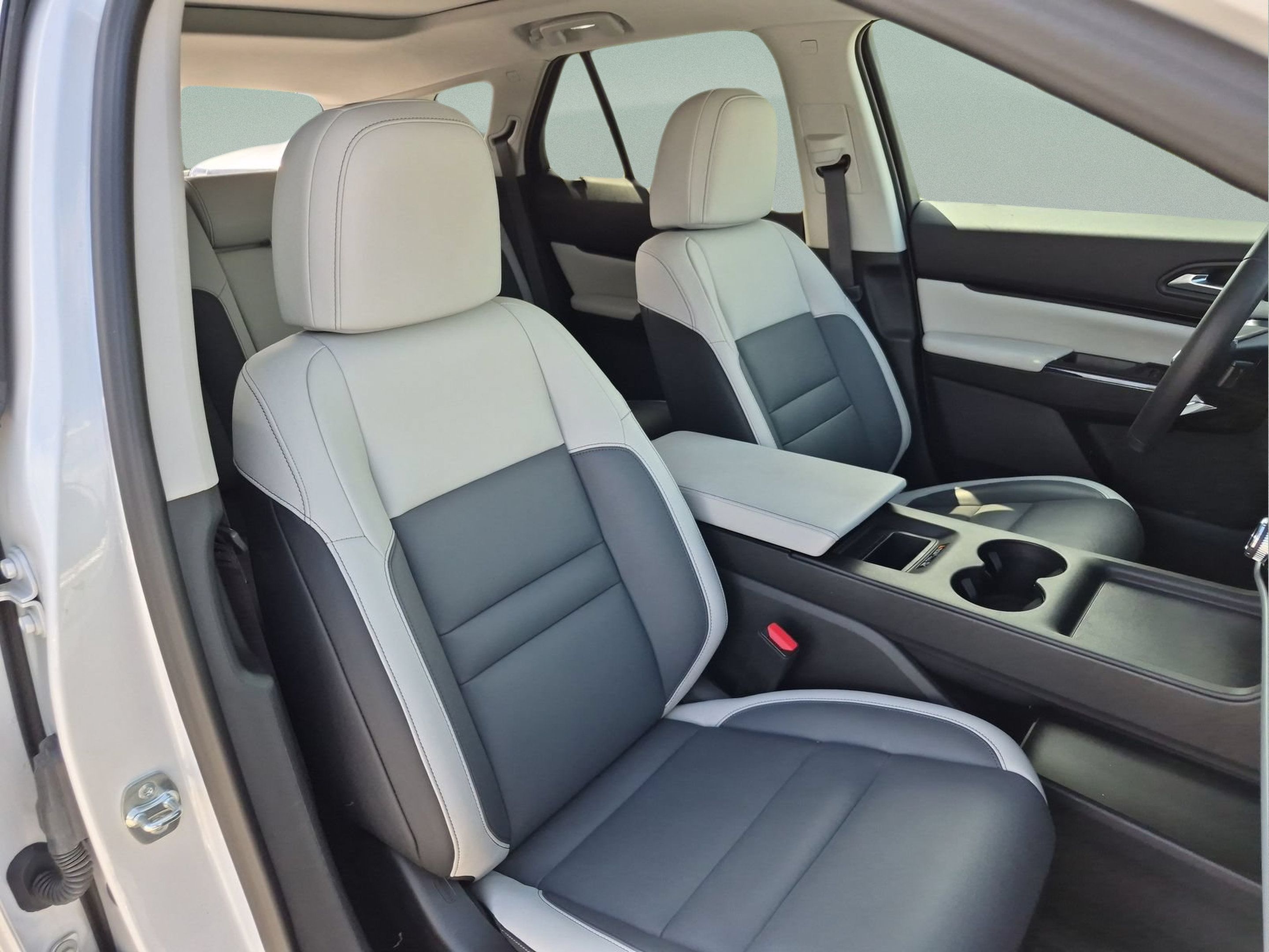 Used 2024 Honda Prologue Touring image 19