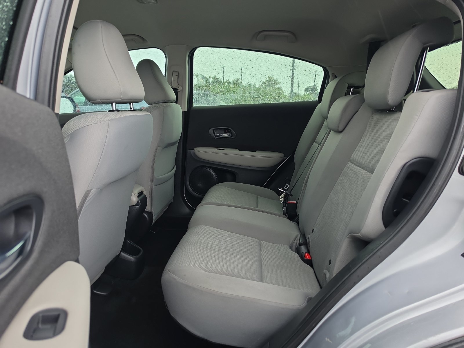 Used 2020 Honda HR-V LX image 13