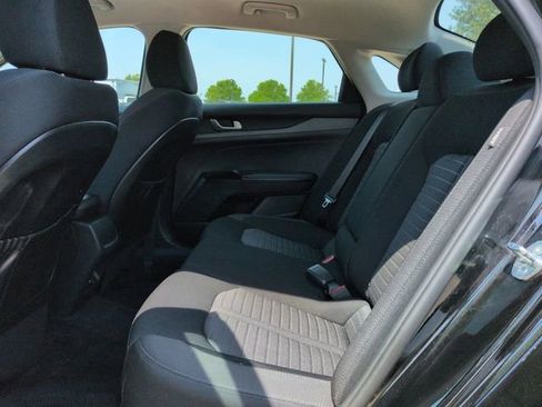 Used 2025 Kia K5 LXS image 13