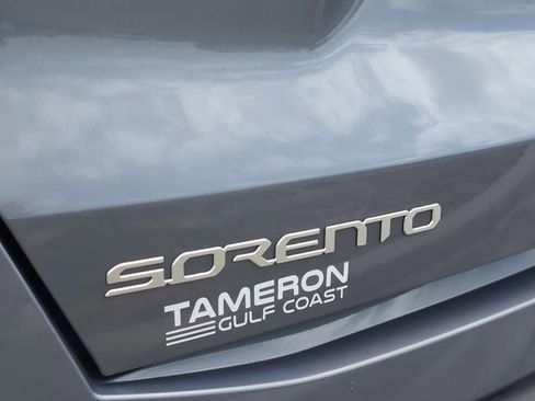 Used 2024 Kia Sorento SX Prestige w/ Sage Leather Package AWD/4WD image 6