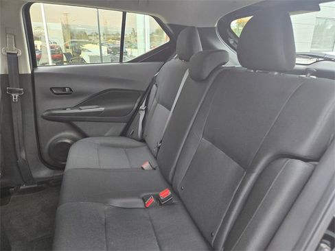 Used 2024 Nissan Kicks S image 16