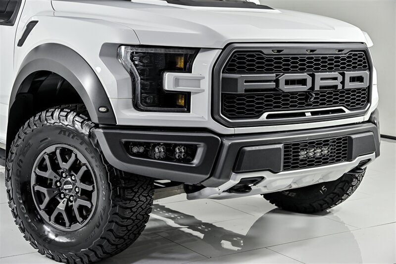 Used 2020 Ford F150 Raptor w/ Equipment Group 802A Luxury AWD/4WD image 2