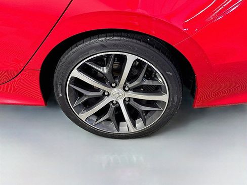 Used 2022 Honda Civic Touring image 31