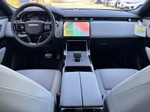New 2026 Land Rover Range Rover Velar Dynamic SE image 16