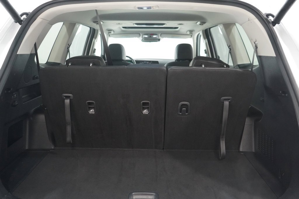 Used 2025 Kia Telluride S AWD/4WD image 37