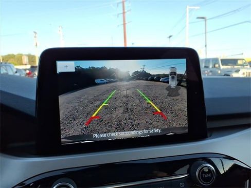 Used 2021 Ford Escape SEL image 22