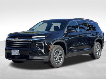 New 2025 Chevrolet Traverse LT