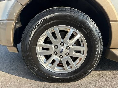 Used 2013 Ford Expedition EL XLT RWD image 27
