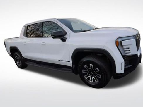 New 2026 GMC Sierra EV Elevation image 2