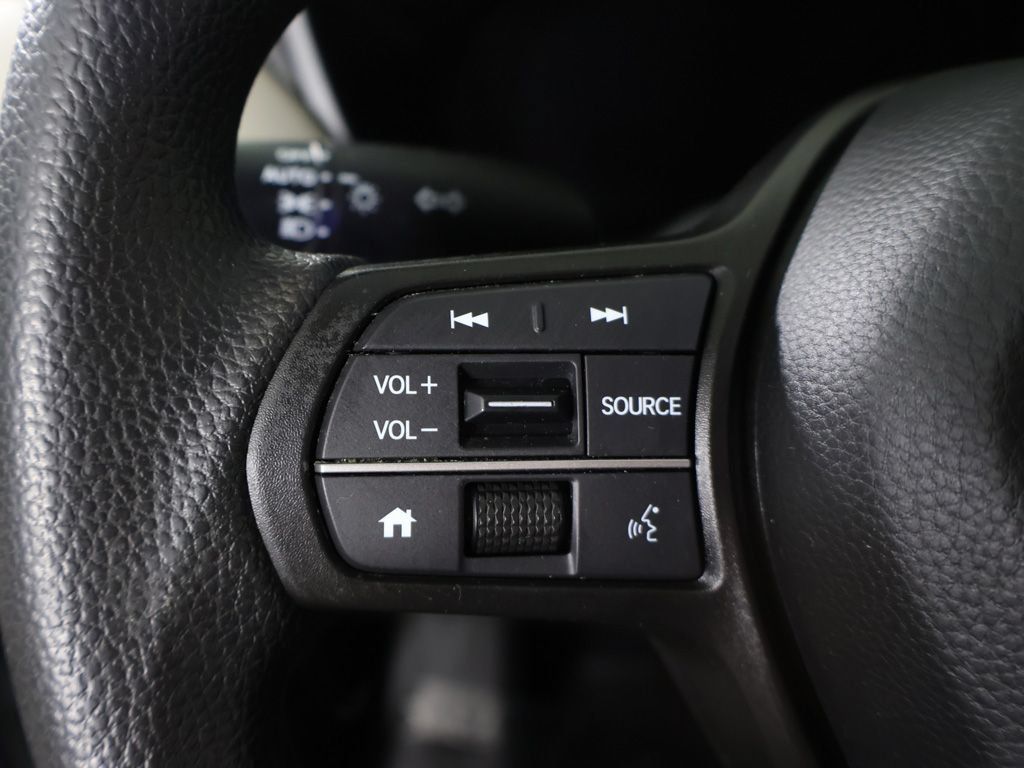 Used 2024 Honda HR-V LX image 36