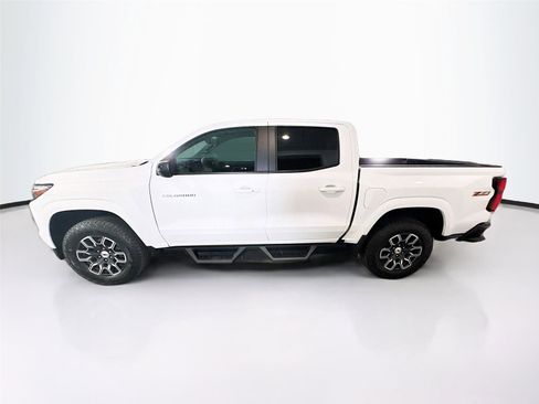 Used 2023 Chevrolet Colorado Z71 w/ Z71 Convenience Package 2 image 2