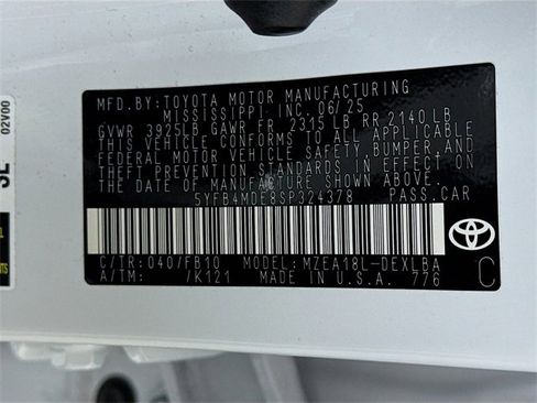 Certified 2025 Toyota Corolla LE image 32