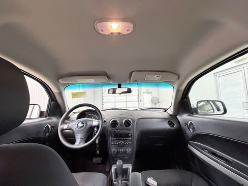 Used 2010 Chevrolet HHR LT FWD image 21
