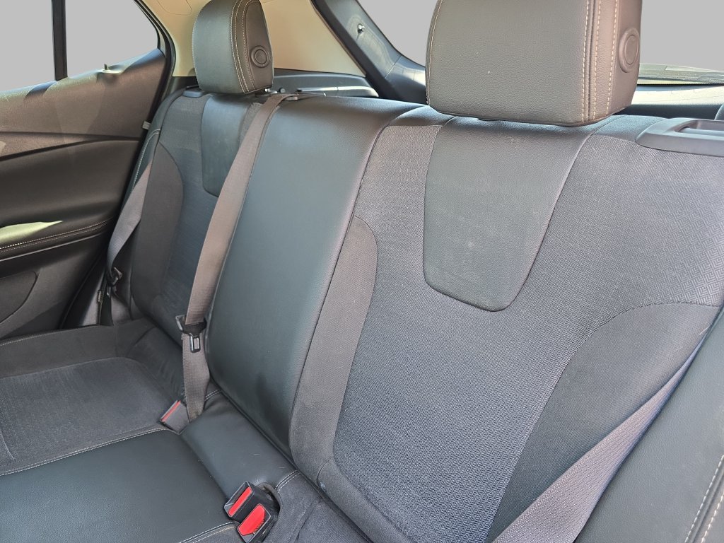 Certified 2024 Buick Encore GX Preferred AWD/4WD image 14