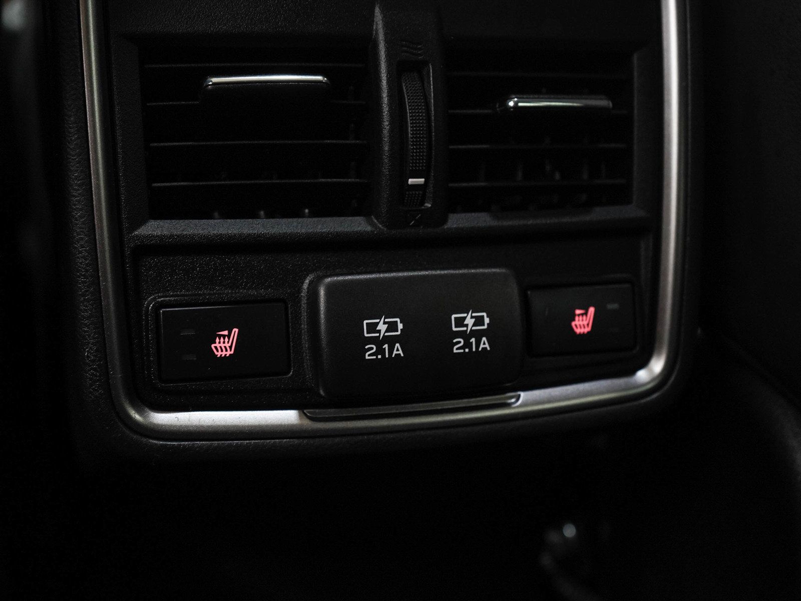 Used 2023 Subaru Forester Touring AWD/4WD image 16